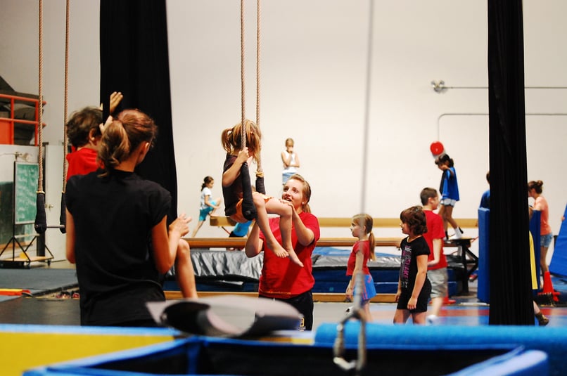 AFFQ-ecole-de-cirque-jpg-1